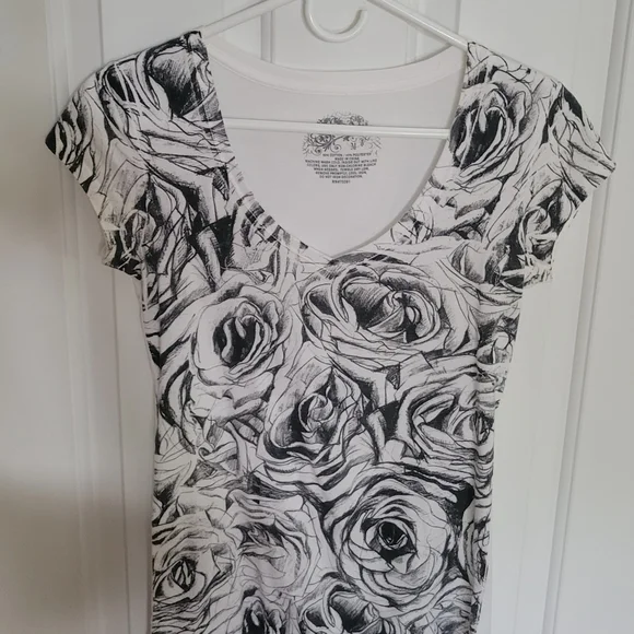 Stranded Short Sleeve T-Shirt - Picture 4 of 10